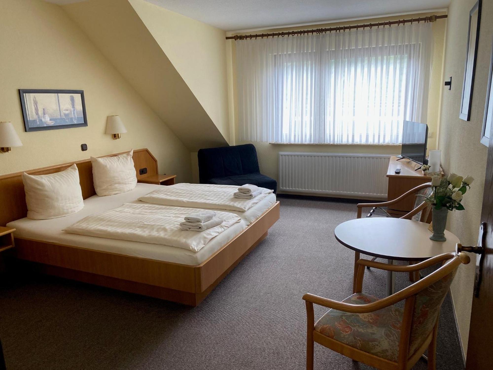 Hotel & Restaurant Krone Kestert Εξωτερικό φωτογραφία