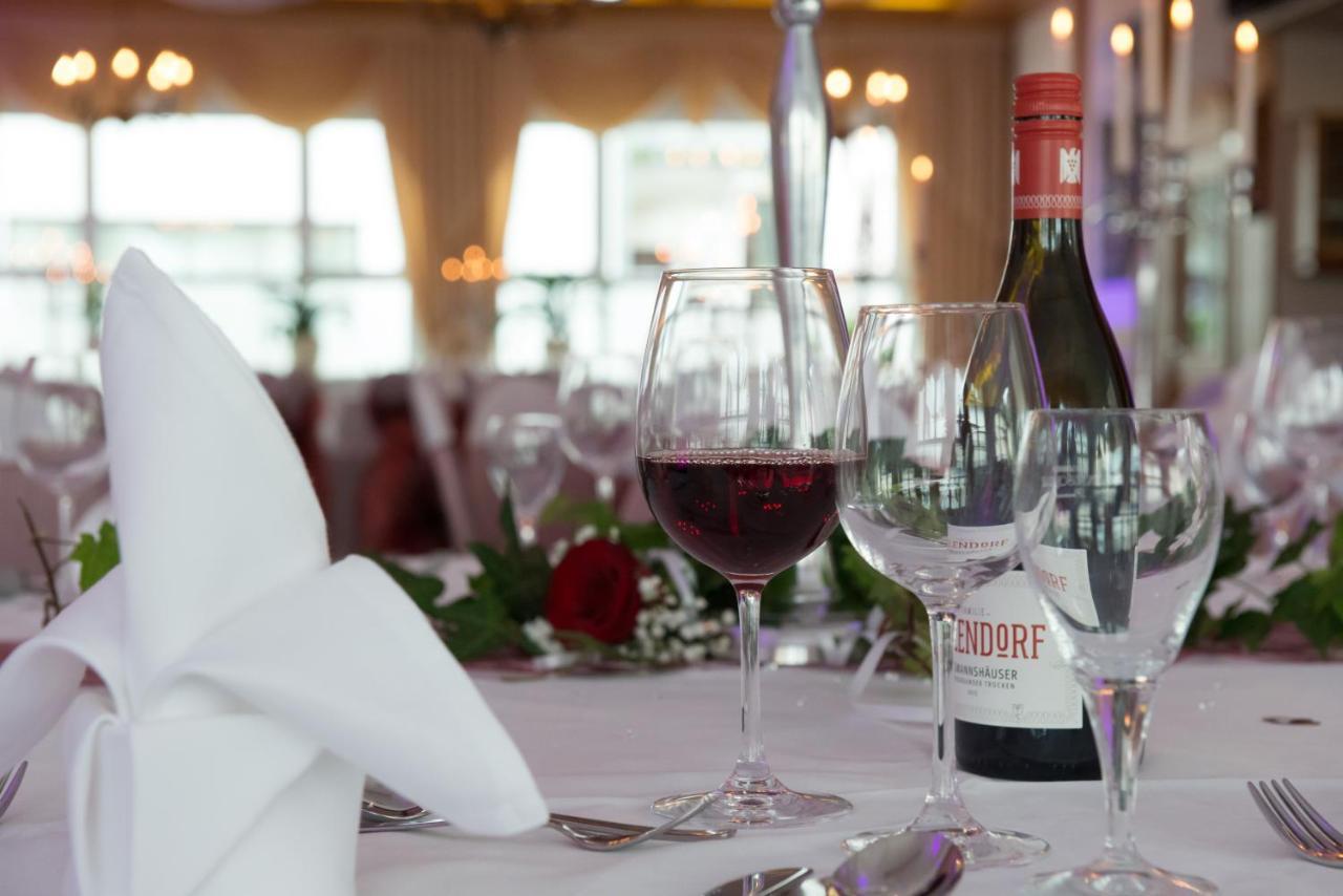 Hotel & Restaurant Krone Kestert Εξωτερικό φωτογραφία