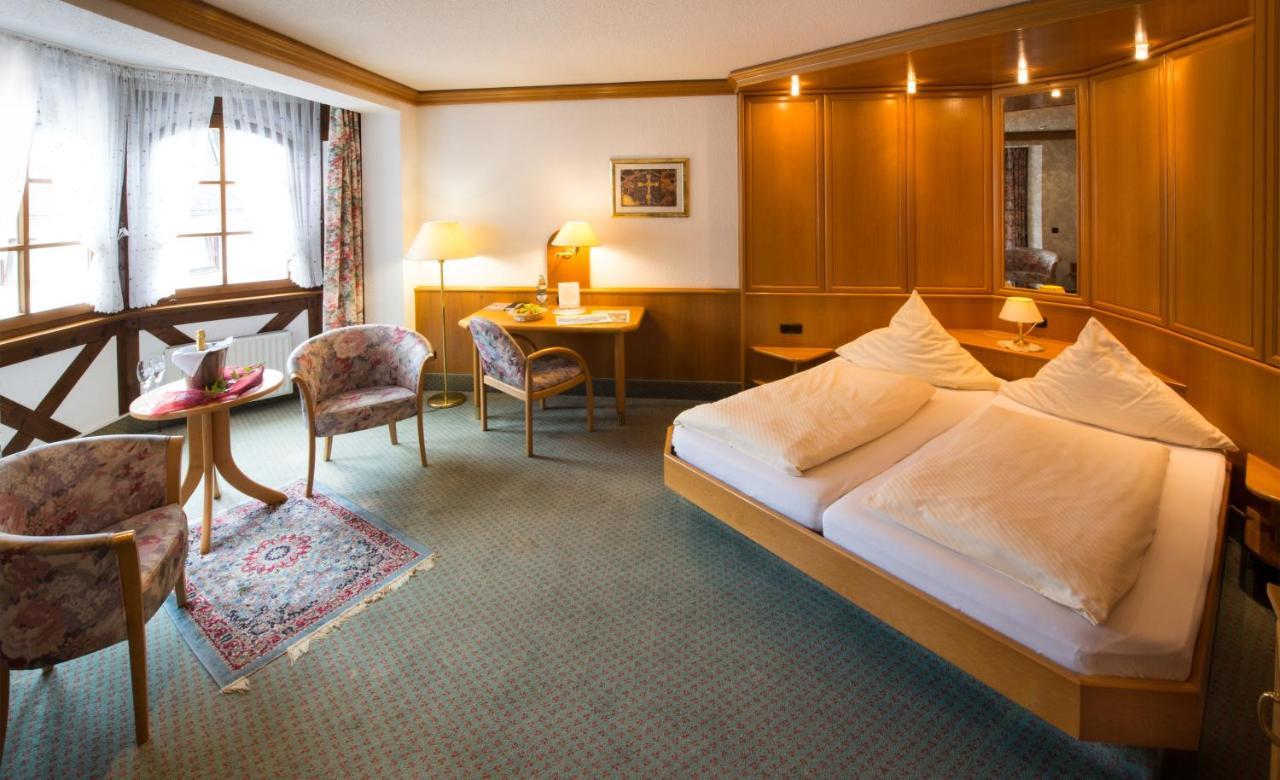 Hotel & Restaurant Krone Kestert Εξωτερικό φωτογραφία